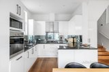 https://images.listonce.com.au/custom/160x/listings/8-gipps-street-richmond-vic-3121/336/01545336_img_08.jpg?vUrB8PwpIEM