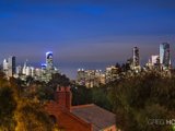 https://images.listonce.com.au/custom/160x/listings/8-graham-street-albert-park-vic-3206/143/01087143_img_04.jpg?lxN8Icmlkuw