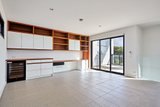 https://images.listonce.com.au/custom/160x/listings/8-graham-street-albert-park-vic-3206/466/01566466_img_05.jpg?H1BkdGL5rjU