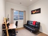 https://images.listonce.com.au/custom/160x/listings/8-greenville-street-mooroolbark-vic-3138/387/01524387_img_09.jpg?o_9tvLI64ng