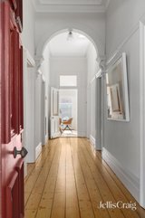 https://images.listonce.com.au/custom/160x/listings/8-grosvenor-street-balaclava-vic-3183/725/01935725_img_08.jpg?WM-3EdqXuUw