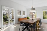 https://images.listonce.com.au/custom/160x/listings/8-groves-street-trentham-vic-3458/600/01974600_img_06.jpg?y8cD3CbiG5k