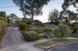 https://images.listonce.com.au/custom/160x/listings/8-gwenda-court-lower-plenty-vic-3093/095/01185095_img_22.jpg?gjwatjtyhl4