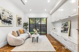 https://images.listonce.com.au/custom/160x/listings/8-gymea-court-glen-waverley-vic-3150/209/01927209_img_20.jpg?pGkGucsGumA