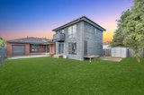https://images.listonce.com.au/custom/160x/listings/8-hague-street-corio-vic-3214/673/01698673_img_03.jpg?RfBEV0rmVWs