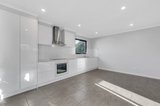 https://images.listonce.com.au/custom/160x/listings/8-hague-street-corio-vic-3214/673/01698673_img_14.jpg?PTUAA4-s7f4
