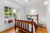 https://images.listonce.com.au/custom/160x/listings/8-hall-street-mckinnon-vic-3204/450/01231450_img_10.jpg?N-yzYBivbjY