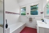 https://images.listonce.com.au/custom/160x/listings/8-hall-street-mckinnon-vic-3204/450/01231450_img_13.jpg?30DVQEwju4s