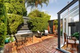 https://images.listonce.com.au/custom/160x/listings/8-hallcroft-place-hawthorn-east-vic-3123/619/01977619_img_03.jpg?7PfE57LyKRU