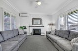 https://images.listonce.com.au/custom/160x/listings/8-hamlyn-avenue-hamlyn-heights-vic-3215/828/01698828_img_08.jpg?OYDlgOO8z2w