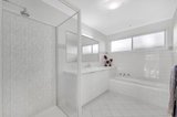 https://images.listonce.com.au/custom/160x/listings/8-hamlyn-avenue-hamlyn-heights-vic-3215/828/01698828_img_09.jpg?WcGfy4lc4Hg