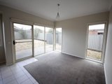 https://images.listonce.com.au/custom/160x/listings/8-hanwood-close-delacombe-vic-3356/793/01575793_img_02.jpg?zflV8olGepk