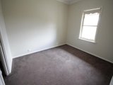 https://images.listonce.com.au/custom/160x/listings/8-hanwood-close-delacombe-vic-3356/793/01575793_img_07.jpg?9PZ6U0xSWhI