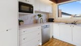 https://images.listonce.com.au/custom/160x/listings/8-hawaii-court-rye-vic-3941/024/01922024_img_08.jpg?iaDn8I_ypHc