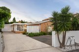 https://images.listonce.com.au/custom/160x/listings/8-hemingford-road-bentleigh-east-vic-3165/696/01872696_img_01.jpg?ppzeIkK8wIY