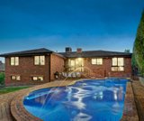 https://images.listonce.com.au/custom/160x/listings/8-hemingway-avenue-templestowe-vic-3106/083/00193083_img_10.jpg?GXLD7aRUFxE