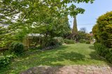https://images.listonce.com.au/custom/160x/listings/8-herald-court-glen-waverley-vic-3150/826/01826826_img_07.jpg?V-NcTjfFe88
