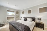 https://images.listonce.com.au/custom/160x/listings/8-hillview-road-balwyn-north-vic-3104/753/00354753_img_04.jpg?r77Bb9k7ZZc