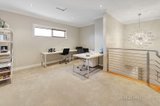 https://images.listonce.com.au/custom/160x/listings/8-hillview-road-balwyn-north-vic-3104/753/00354753_img_08.jpg?BccrieFQK4c