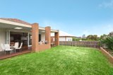 https://images.listonce.com.au/custom/160x/listings/8-hoffman-street-brunswick-west-vic-3055/115/00901115_img_07.jpg?BOYpysw-a80