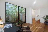 https://images.listonce.com.au/custom/160x/listings/8-hosie-street-richmond-vic-3121/650/01522650_img_13.jpg?dw2ygOvg8hY