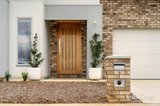 https://images.listonce.com.au/custom/160x/listings/8-hutchinson-drive-lucas-vic-3350/377/01901377_img_02.jpg?gd19njz_ETc