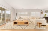 https://images.listonce.com.au/custom/160x/listings/8-hutchinson-drive-lucas-vic-3350/377/01901377_img_05.jpg?YDZdl13ftZc