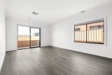 https://images.listonce.com.au/custom/160x/listings/8-italianate-street-charlemont-vic-3217/325/01768325_img_03.jpg?qXtESfWM4vQ