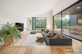 https://images.listonce.com.au/custom/160x/listings/8-james-avenue-aspendale-vic-3195/466/01748466_img_03.jpg?qmhWGHuBupY