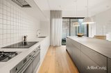 https://images.listonce.com.au/custom/160x/listings/8-james-avenue-aspendale-vic-3195/466/01748466_img_05.jpg?2ApYYXA_obs