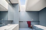 https://images.listonce.com.au/custom/160x/listings/8-james-avenue-aspendale-vic-3195/466/01748466_img_17.jpg?tt1u8QpKN28