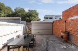https://images.listonce.com.au/custom/160x/listings/8-james-street-richmond-vic-3121/393/01856393_img_08.jpg?W806VVDUz8Y