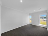 https://images.listonce.com.au/custom/160x/listings/8-jetty-street-armstrong-creek-vic-3217/558/01939558_img_08.jpg?akH8__uHRPo