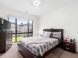 https://images.listonce.com.au/custom/160x/listings/8-jobbins-street-north-geelong-vic-3215/342/01552342_img_07.jpg?0RKGhwG8NaY