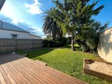 https://images.listonce.com.au/custom/160x/listings/8-john-street-geelong-west-vic-3218/530/01985530_img_10.jpg?8m5NGdqgT7g