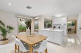 https://images.listonce.com.au/custom/160x/listings/8-jousting-place-glen-waverley-vic-3150/064/01256064_img_04.jpg?uEvS37FpfCw