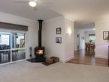 https://images.listonce.com.au/custom/160x/listings/8-joy-avenue-mount-evelyn-vic-3796/222/01524222_img_06.jpg?_TI2c6ysFqA