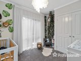 https://images.listonce.com.au/custom/160x/listings/8-justin-court-croydon-north-vic-3136/755/01525755_img_10.jpg?I6G-piHADvg