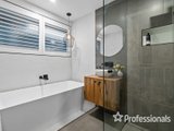 https://images.listonce.com.au/custom/160x/listings/8-justin-court-croydon-north-vic-3136/755/01525755_img_11.jpg?fAgPkOuIXlI