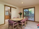 https://images.listonce.com.au/custom/160x/listings/8-kambora-court-mooroolbark-vic-3138/648/01524648_img_04.jpg?vIoTlaCHyd4