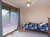 https://images.listonce.com.au/custom/160x/listings/8-kambora-court-mooroolbark-vic-3138/648/01524648_img_14.jpg?b-Rc6_p75mk