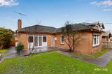 https://images.listonce.com.au/custom/160x/listings/8-kanooka-avenue-ashwood-vic-3147/668/01938668_img_01.jpg?obIkHhX0yBU