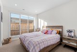 https://images.listonce.com.au/custom/160x/listings/8-keats-circuit-armstrong-creek-vic-3217/451/01704451_img_08.jpg?cbvYWp7l-7A