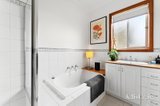 https://images.listonce.com.au/custom/160x/listings/8-killeen-avenue-black-hill-vic-3350/236/01990236_img_07.jpg?poOYm0I9zMQ