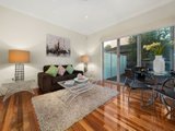 https://images.listonce.com.au/custom/160x/listings/8-kingswood-rise-box-hill-south-vic-3128/988/01683988_img_04.jpg?qTycSblzC4o
