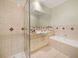 https://images.listonce.com.au/custom/160x/listings/8-kingswood-rise-box-hill-south-vic-3128/988/01683988_img_08.jpg?G3gpMpnhfb0