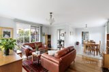 https://images.listonce.com.au/custom/160x/listings/8-koora-court-yallambie-vic-3085/070/01703070_img_04.jpg?cQ4zJRLVstE