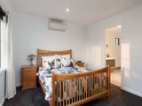 https://images.listonce.com.au/custom/160x/listings/8-kya-lami-rise-mooroolbark-vic-3138/445/01524445_img_09.jpg?PuNqJ65mqBo