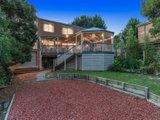 https://images.listonce.com.au/custom/160x/listings/8-kya-lami-rise-mooroolbark-vic-3138/445/01524445_img_18.jpg?fx2PZczpguI