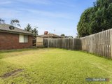 https://images.listonce.com.au/custom/160x/listings/8-lady-nelson-crescent-altona-meadows-vic-3028/902/01202902_img_09.jpg?OrAVqMfzEZ0